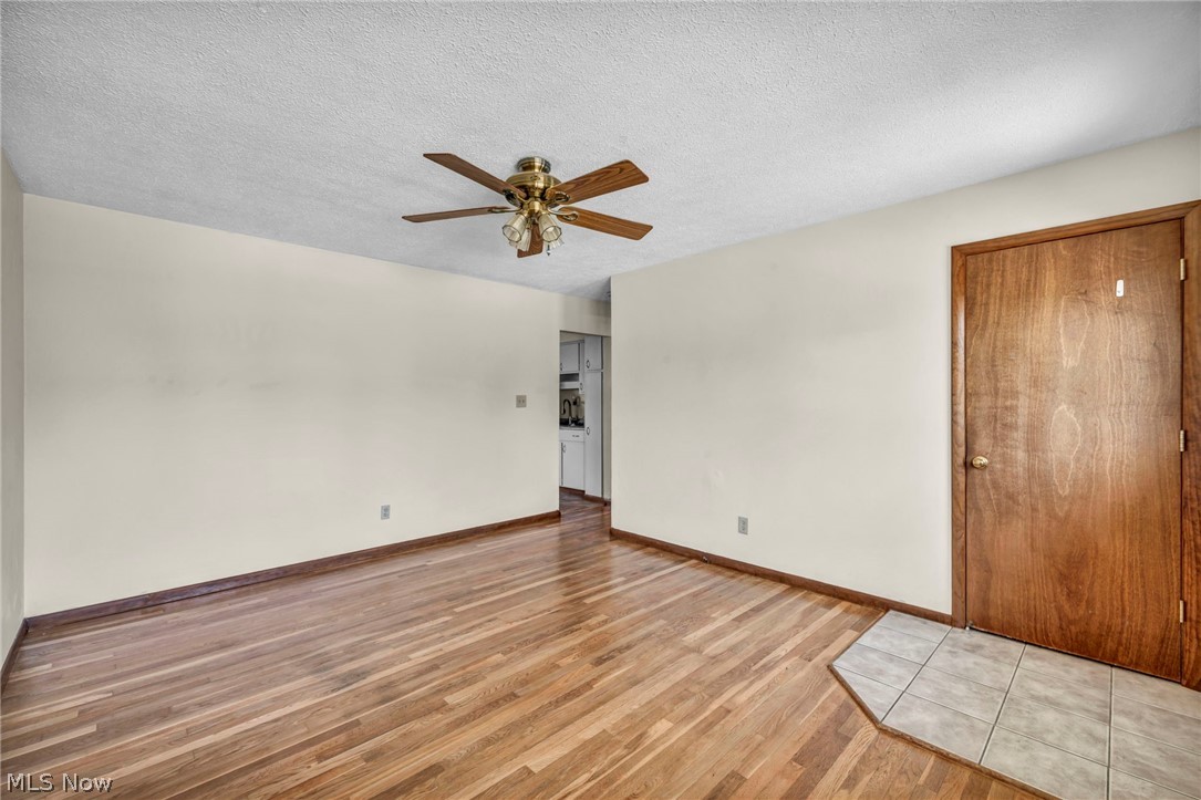 3401 Reaver Avenue Grove City OH 43123