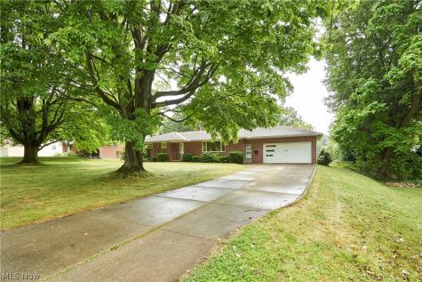 257 Fairview Avenue Doylestown OH 44230