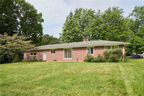 257 Fairview Avenue Doylestown OH 44230