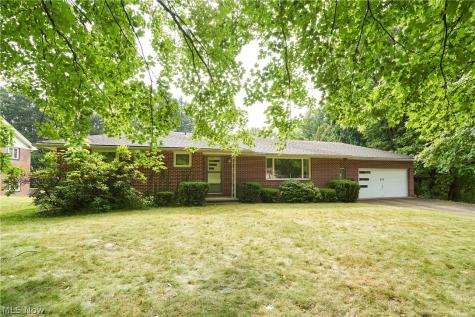 257 Fairview Avenue Doylestown OH 44230
