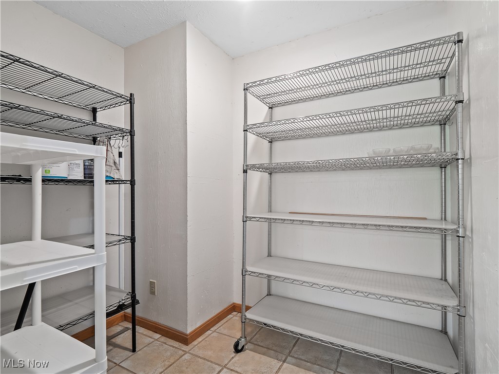 34790 Timberview Drive Avon OH 44011