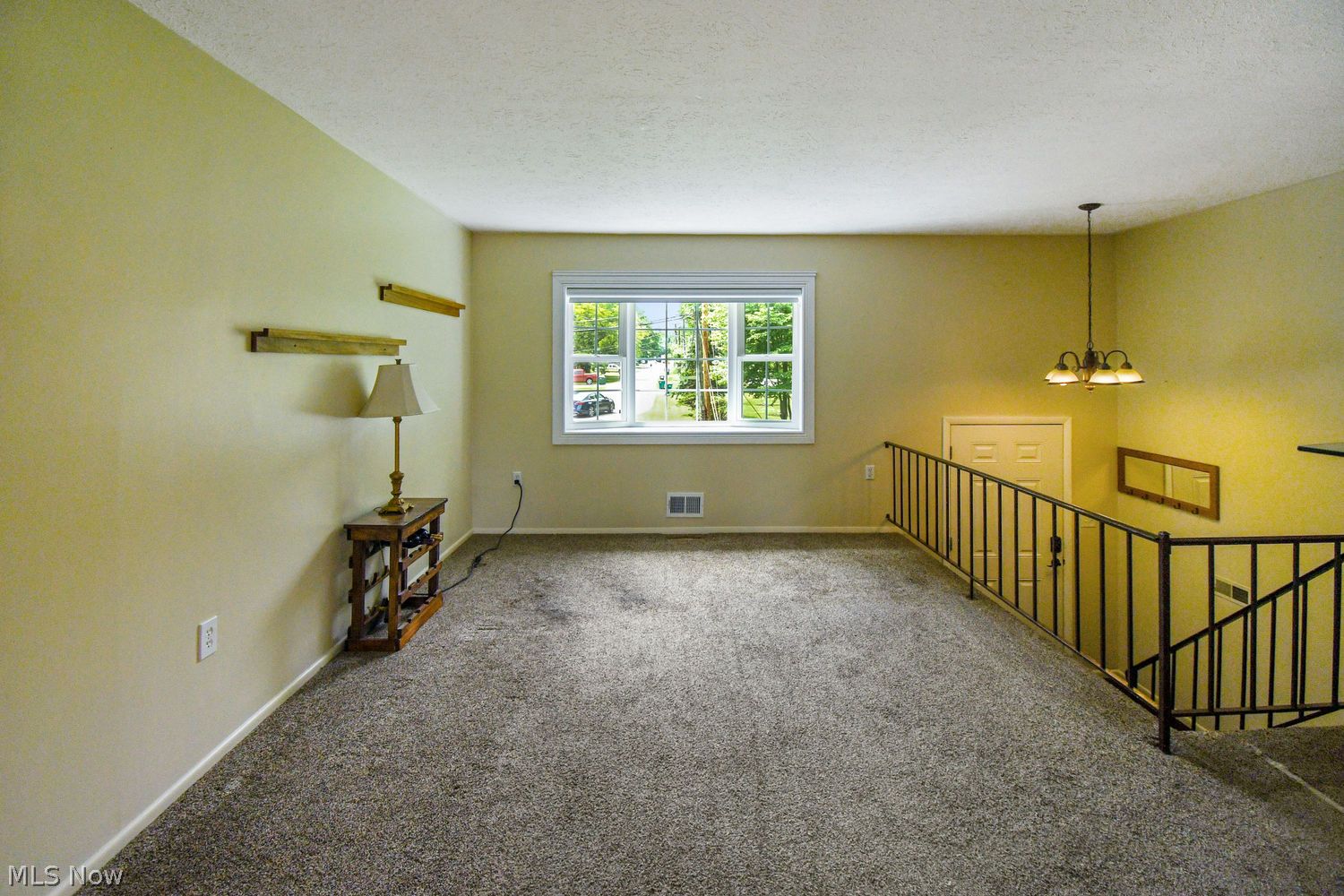 151 W Tibbitts Street Geneva OH 44041
