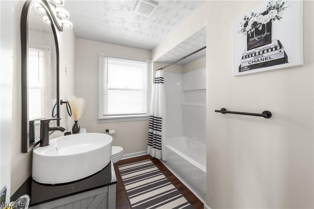 3525 Raymont Road University Heights OH 44118