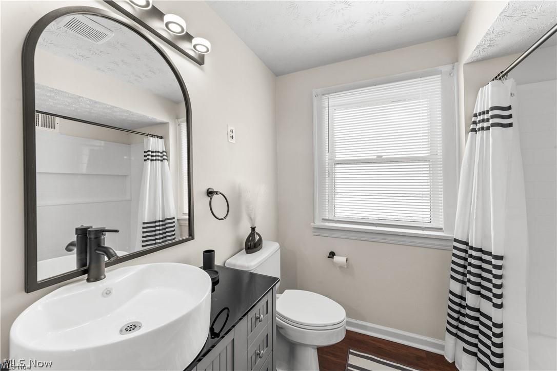 3525 Raymont Road University Heights OH 44118