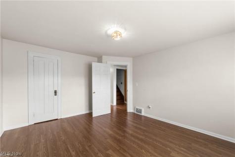 3525 Raymont Road University Heights OH 44118