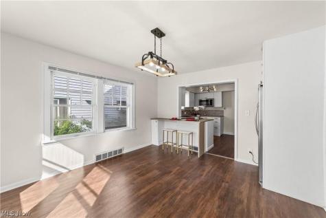 3525 Raymont Road University Heights OH 44118