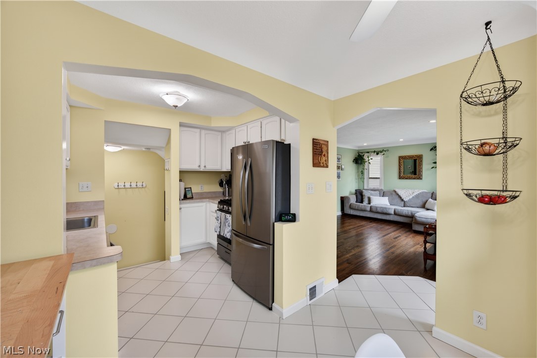4103 Dawnshire Drive Parma OH 44134