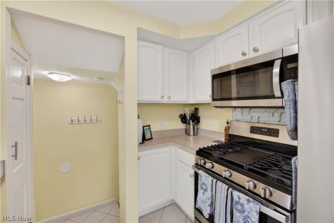 4103 Dawnshire Drive Parma OH 44134