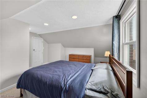 4103 Dawnshire Drive Parma OH 44134