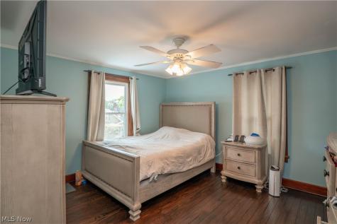 119 5th Street NE North Canton OH 44720
