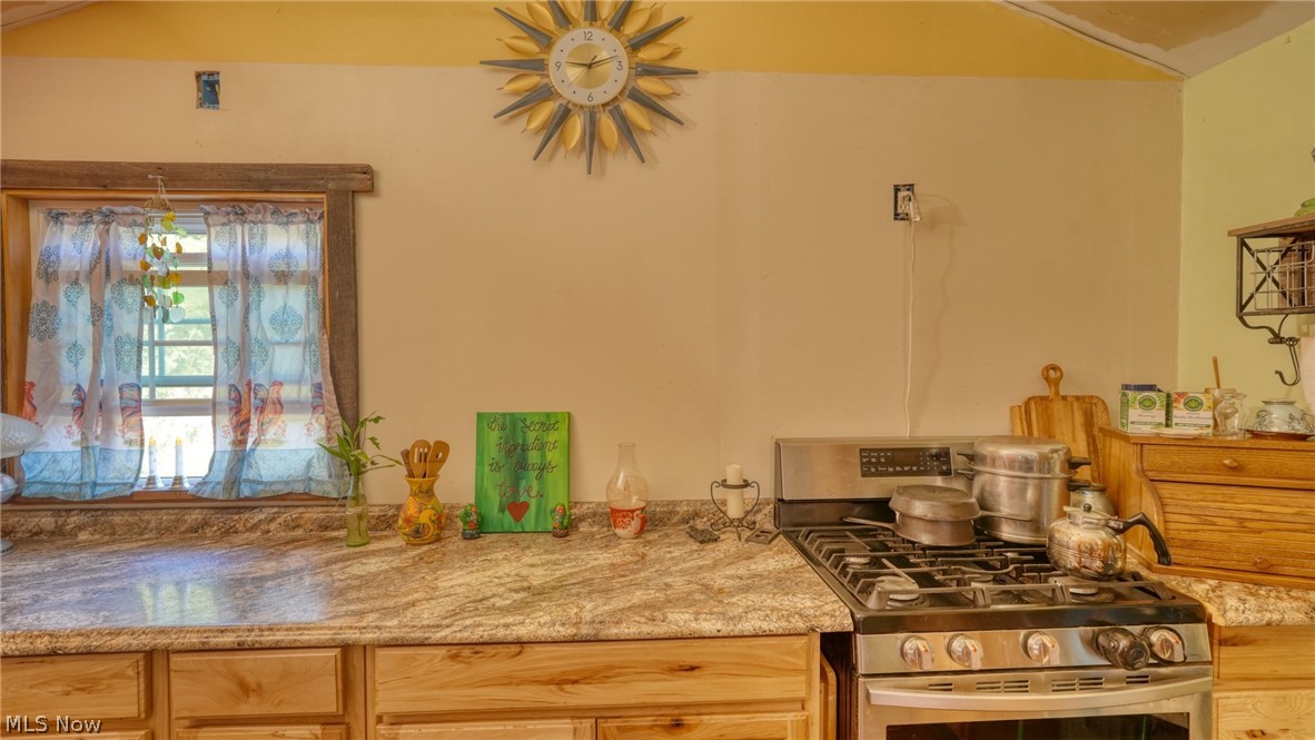 60040 Bliss Road New Concord OH 43762