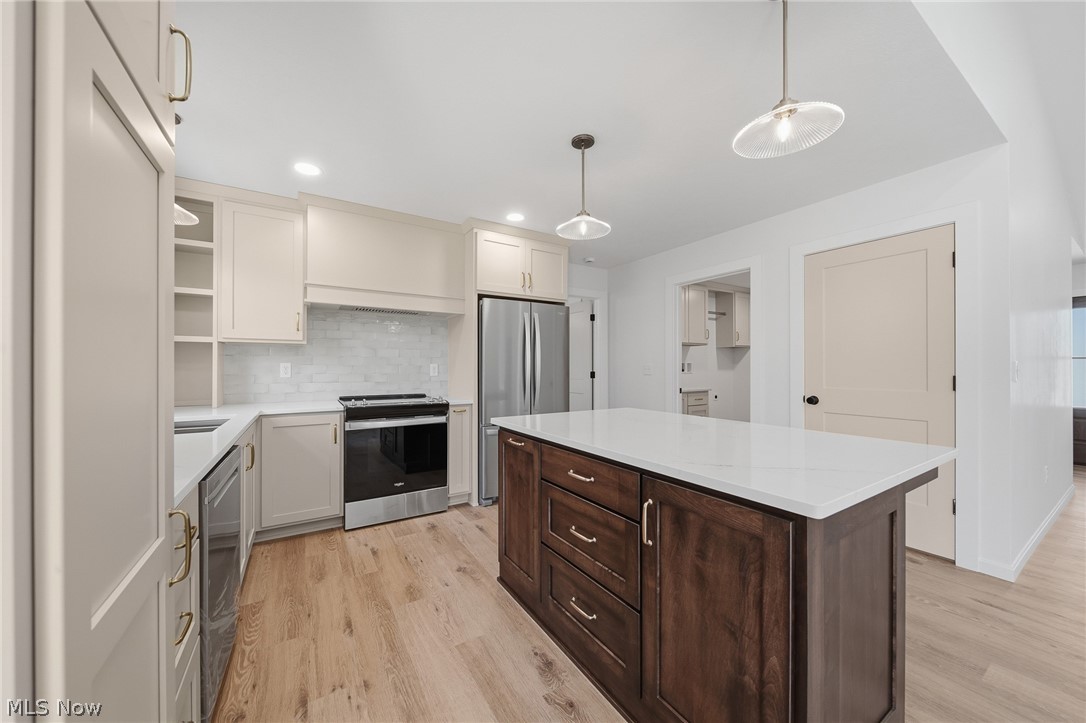 517 Whitetail Trail NE Canton OH 44704