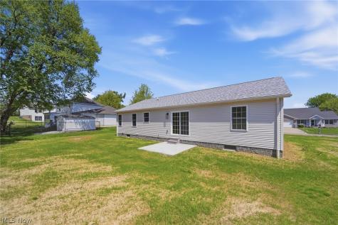 517 Whitetail Trail NE Canton OH 44704
