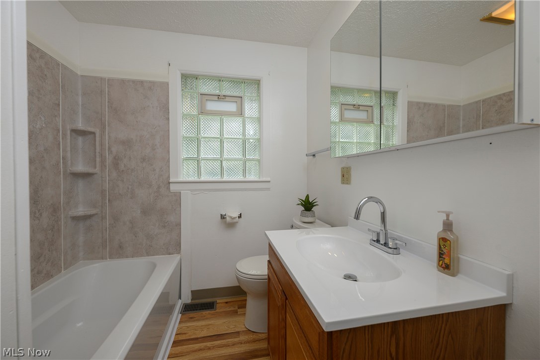 1320 19th Street NE Canton OH 44714