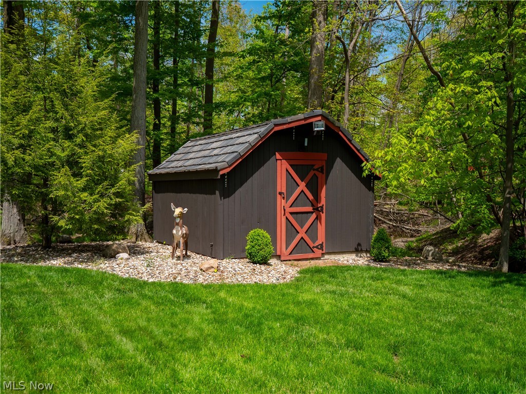 13730 Arrowhead Trail Middleburg Heights OH 44130