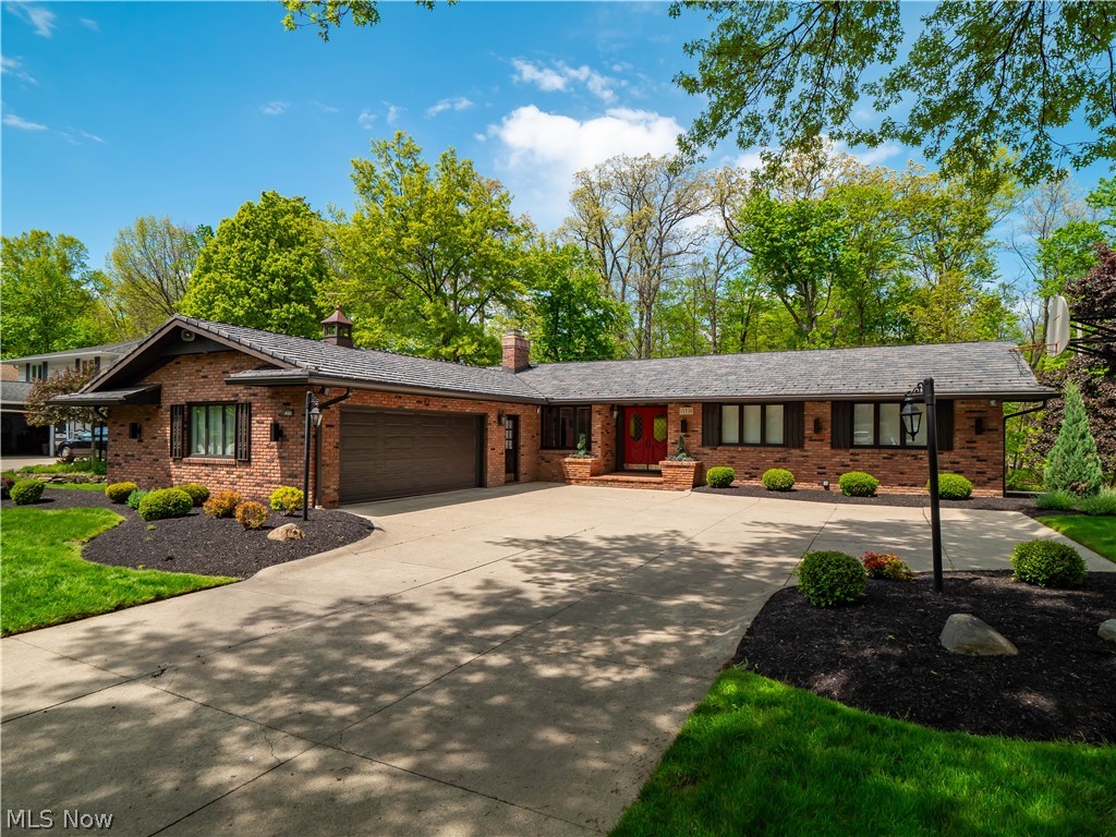 13730 Arrowhead Trail Middleburg Heights OH 44130
