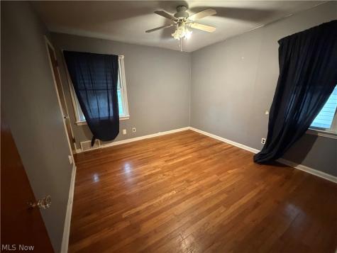 11509 Chester Road Garfield Heights OH 44125