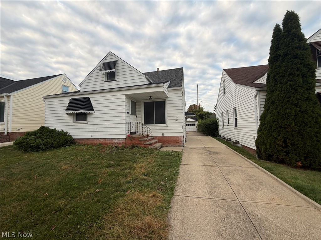 11509 Chester Road Garfield Heights OH 44125