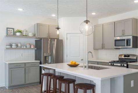 543 Wyleswood Drive Berea OH 44017