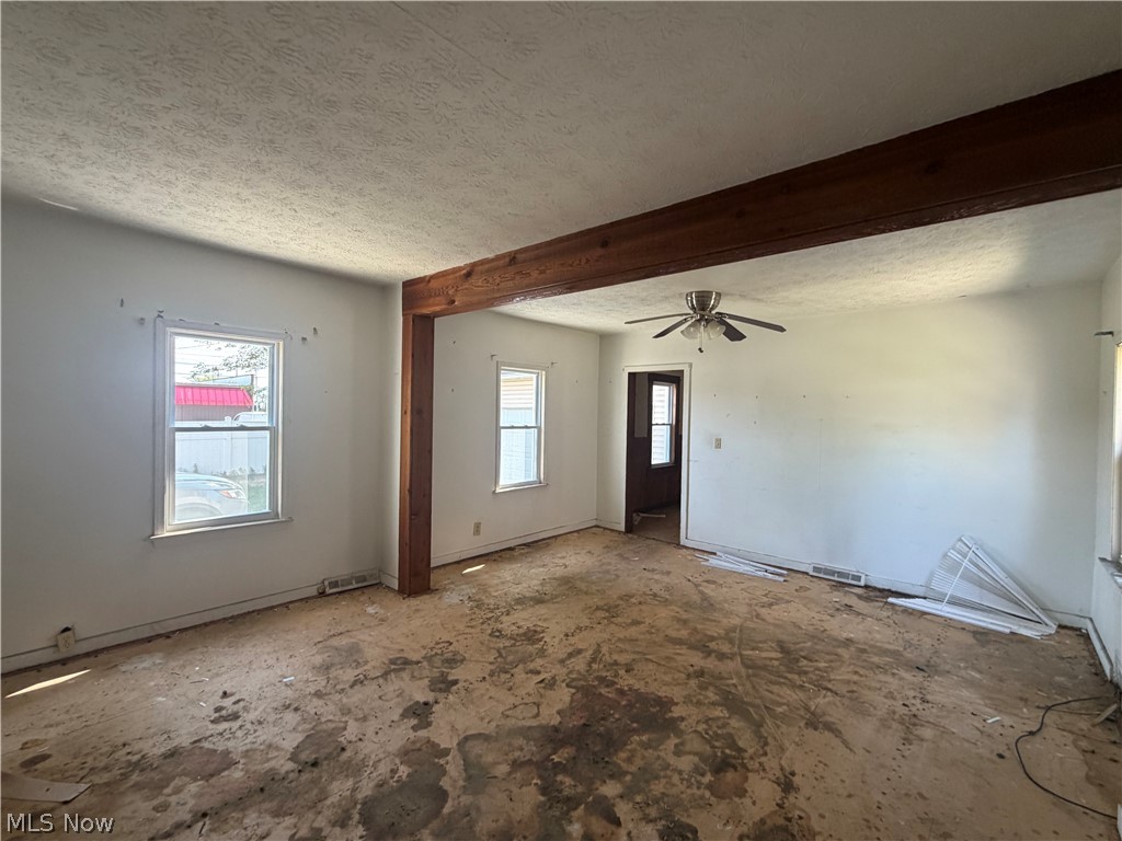 19870 Pasnow Avenue Euclid OH 44119