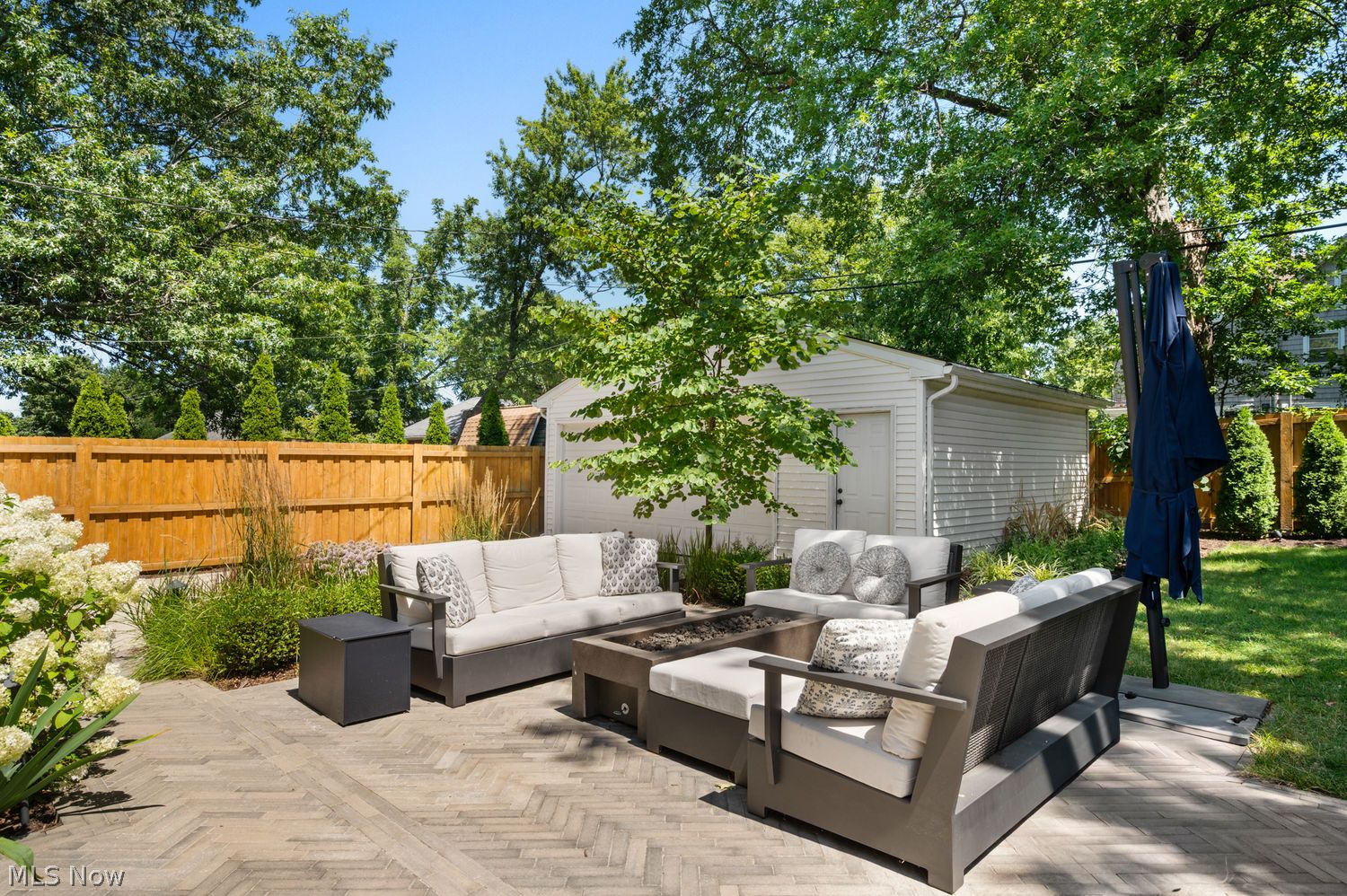 1465 Arthur Avenue Lakewood OH 44107