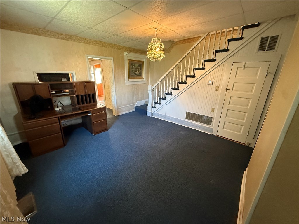 726 W 1st Street Uhrichsville OH 44683