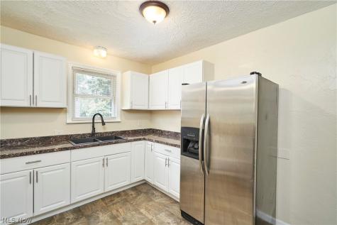 1250 Herberich Avenue Akron OH 44301