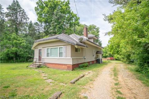 522 Massillon Road Akron OH 44306