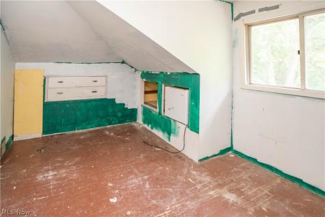 522 Massillon Road Akron OH 44306