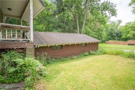522 Massillon Road Akron OH 44306