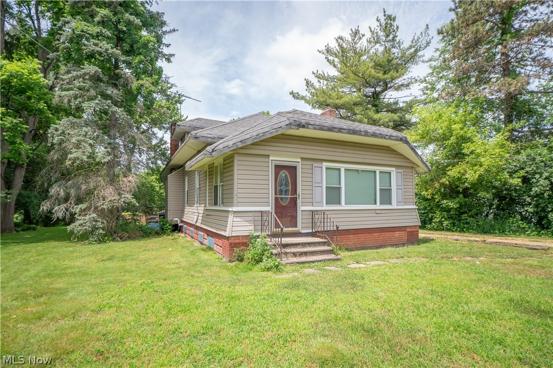 522 Massillon Road Akron OH 44306