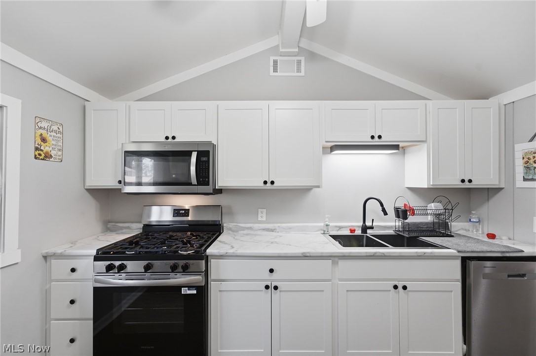 5599 Grove Avenue Mentor OH 44060