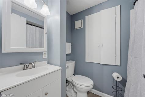 5599 Grove Avenue Mentor OH 44060
