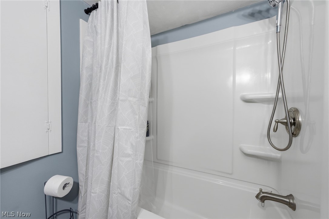 5599 Grove Avenue Mentor OH 44060