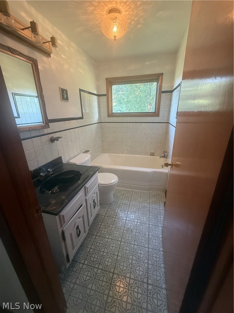 5771 Merwin Chase Road Brookfield OH 44403