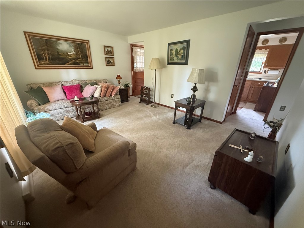 5771 Merwin Chase Road Brookfield OH 44403