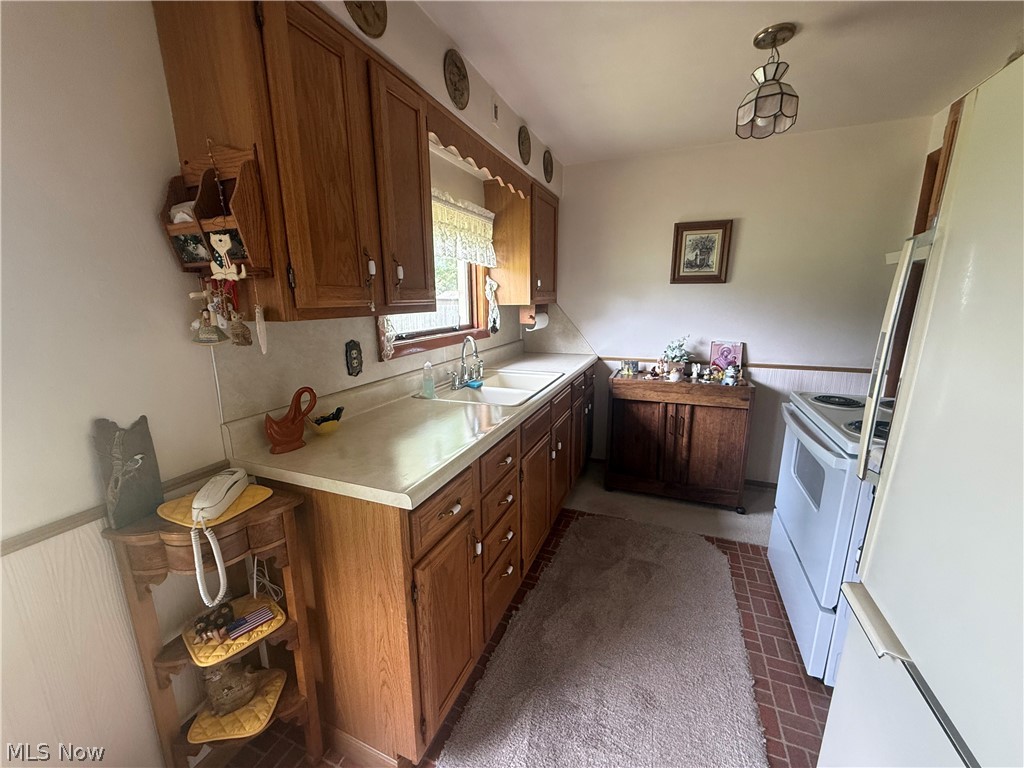 5771 Merwin Chase Road Brookfield OH 44403
