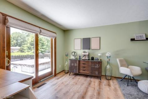 533 Louise Street Ravenna OH 44266