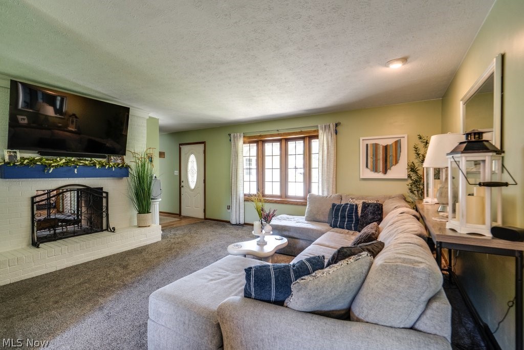 533 Louise Street Ravenna OH 44266