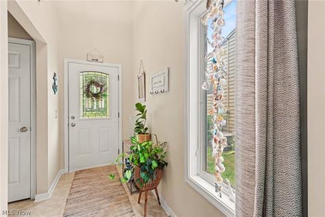 145 Vineyard Road Avon Lake OH 44012