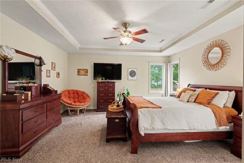 145 Vineyard Road Avon Lake OH 44012