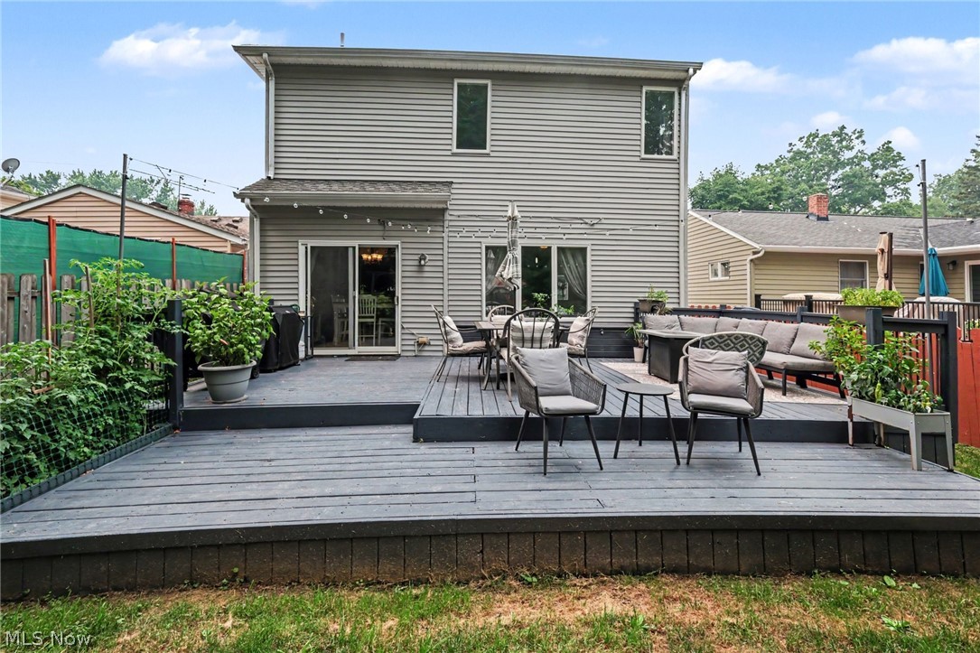 145 Vineyard Road Avon Lake OH 44012