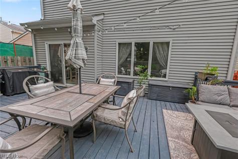 145 Vineyard Road Avon Lake OH 44012