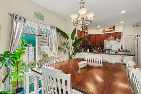 145 Vineyard Road Avon Lake OH 44012