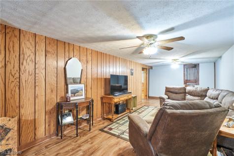 1865 Hartville Road Mogadore OH 44260