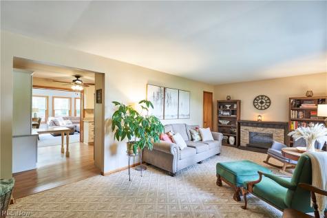 1865 Hartville Road Mogadore OH 44260