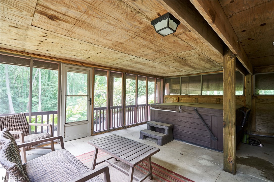 1865 Hartville Road Mogadore OH 44260