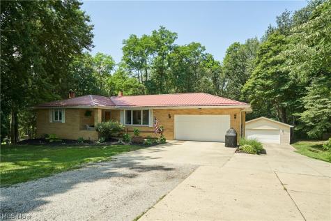 1865 Hartville Road Mogadore OH 44260