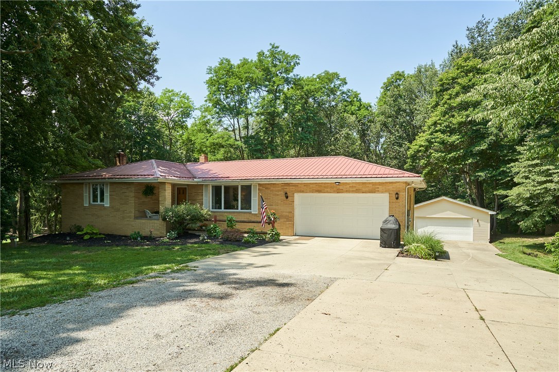 1865 Hartville Road Mogadore OH 44260