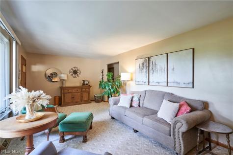 1865 Hartville Road Mogadore OH 44260